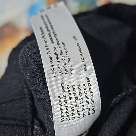 Eileen Fisher Crop Pants Size Small Petite - Picture 4 of 4